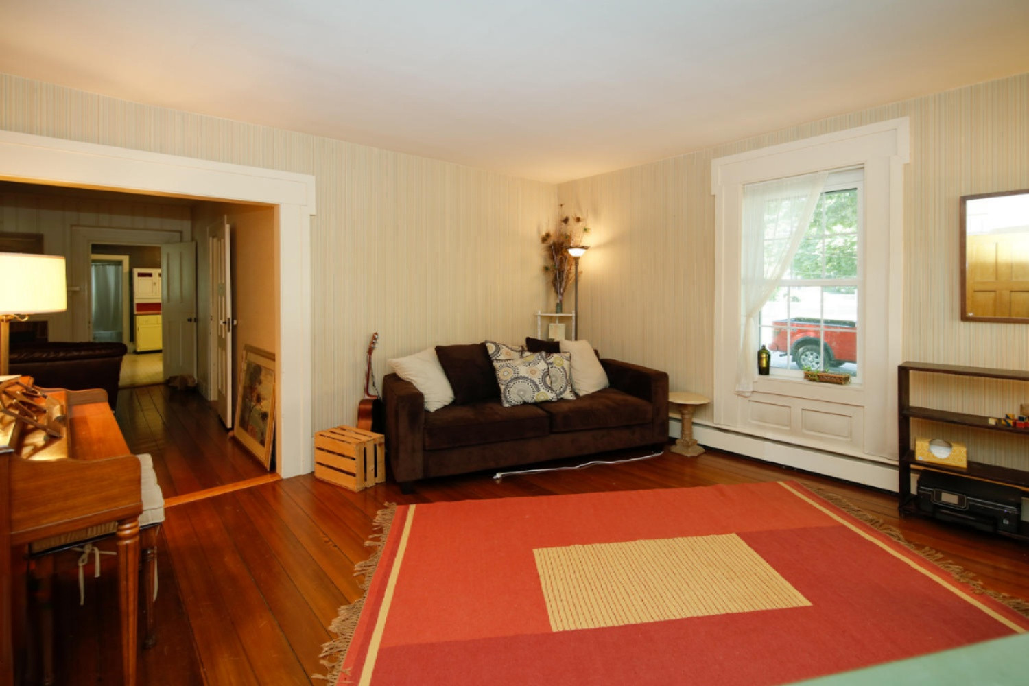 1013 Nichols Road Kalamazoo, MI 49006 - Photo 4 of 30 1013 Nichols Rd-104