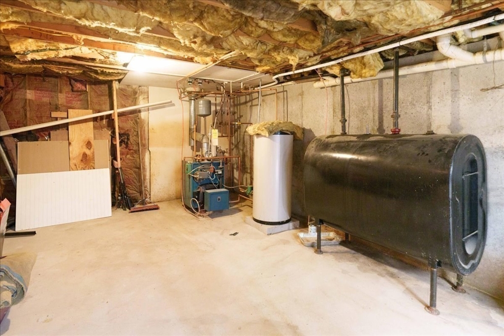 14 Whitewood Road Milford, MA 01757 - Photo 24 of 42