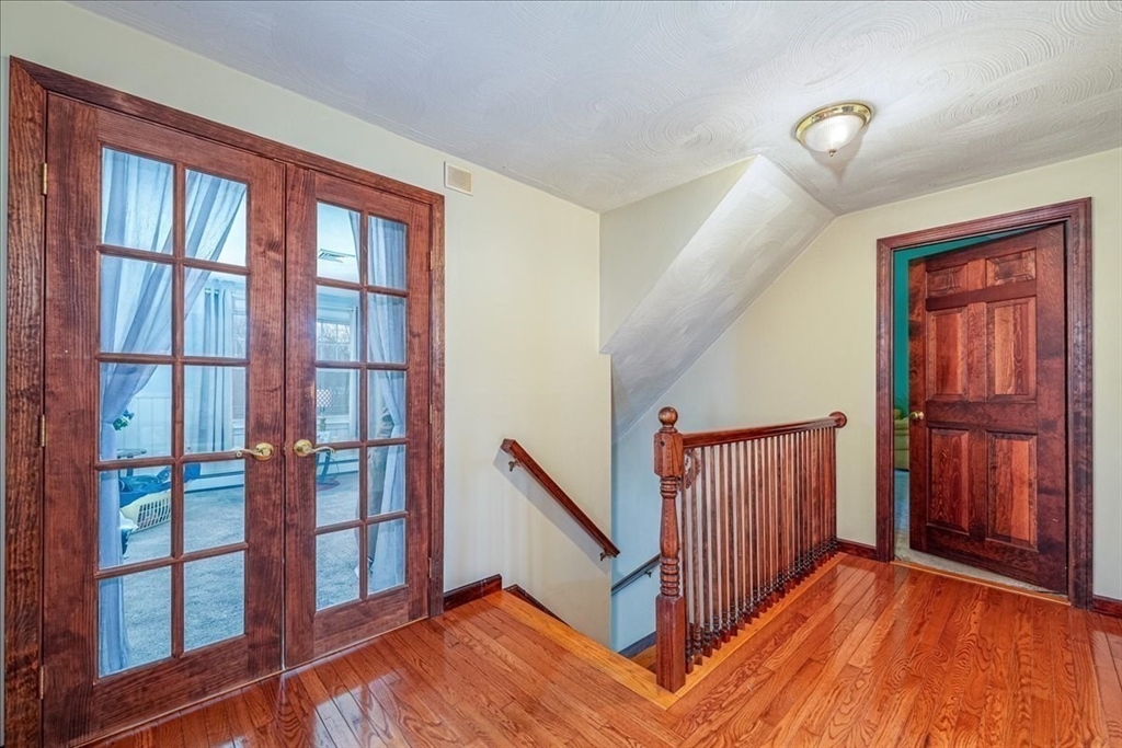 14 Whitewood Road Milford, MA 01757 - Photo 31 of 42