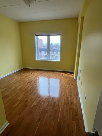 $3,500 | 799 Graceland Avenue, Unit 402A, Des Plaines, IL 60016