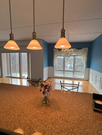 $3,500 | 799 Graceland Avenue, Unit 402A, Des Plaines, IL 60016