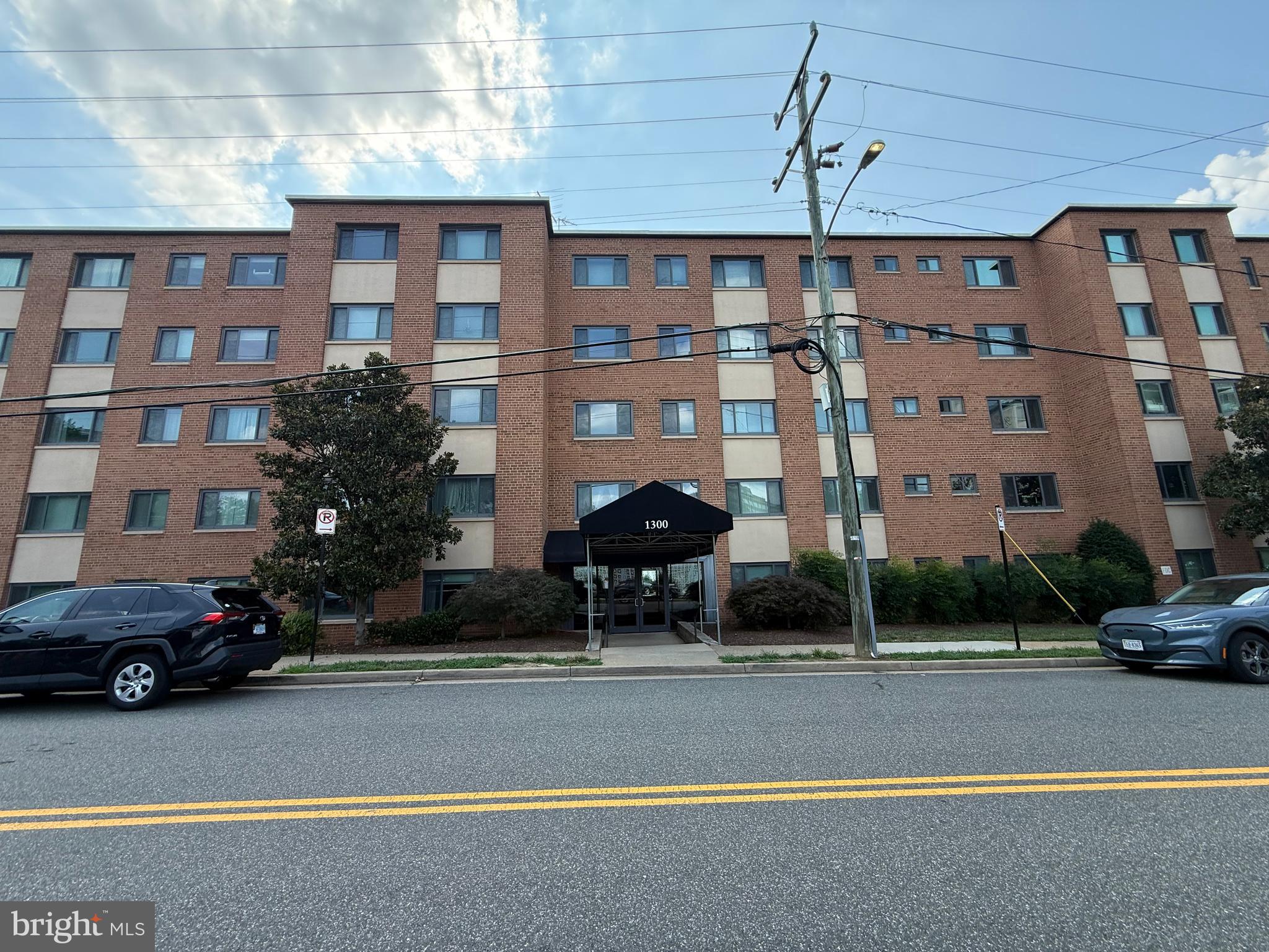 1300 South Arlington Ridge Road, Unit 512 Arlington, VA 22202 - Photo 17 of 17 Gallery Image 17