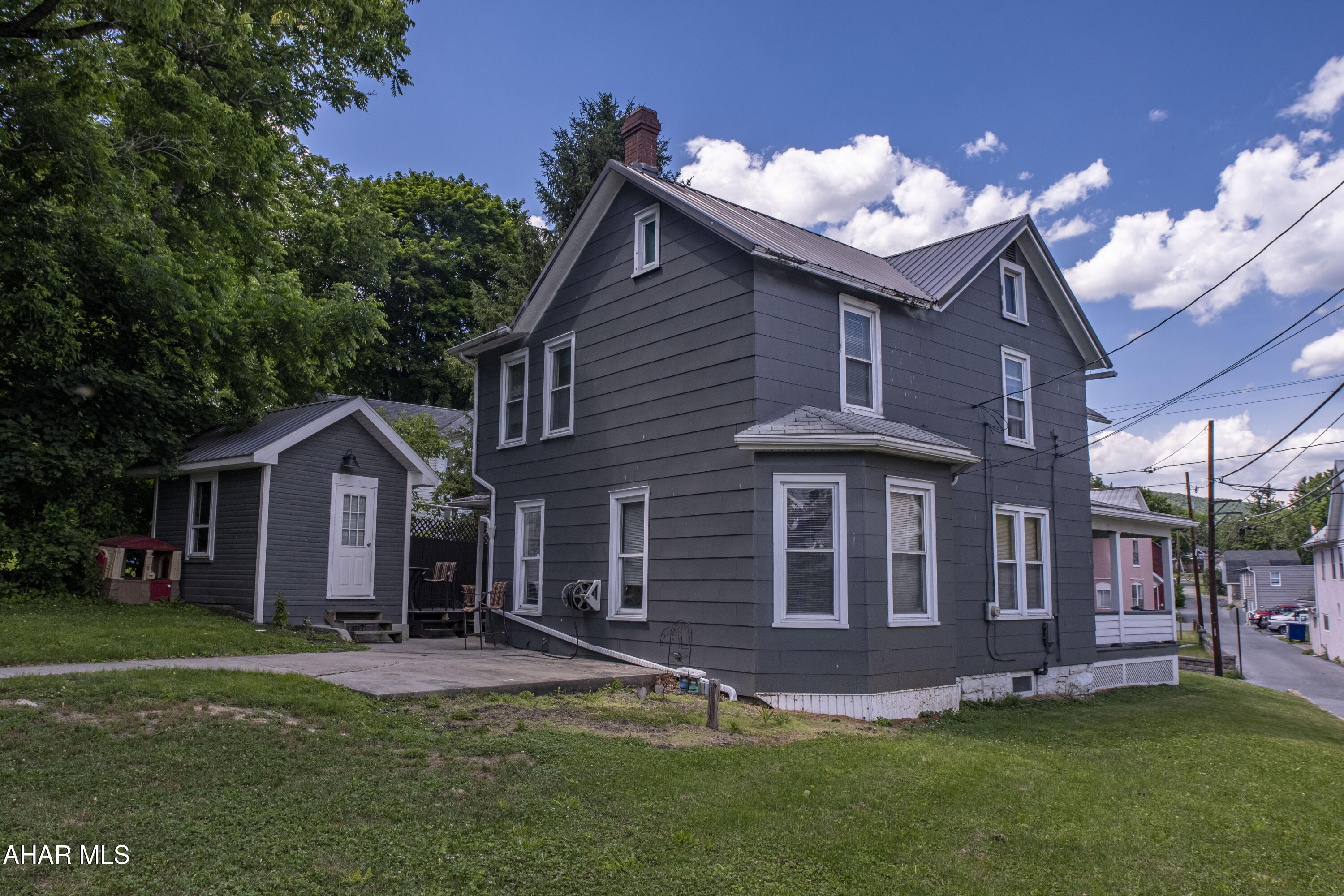20 West 3rd Street Everett, PA 15537 - Photo 5 of 47