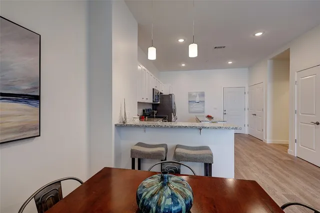 $2,050 | 30 Veterans Memorial Parkway, Unit 103, East Providence, RI 02914