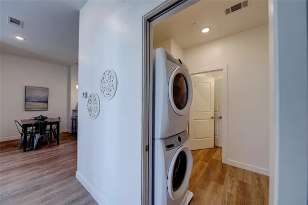 $2,050 | 30 Veterans Memorial Parkway, Unit 103, East Providence, RI 02914