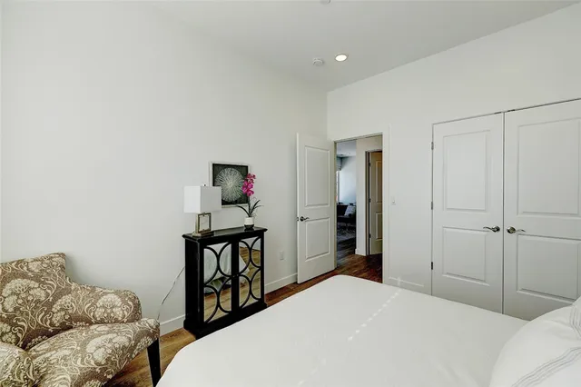 $2,050 | 30 Veterans Memorial Parkway, Unit 103, East Providence, RI 02914