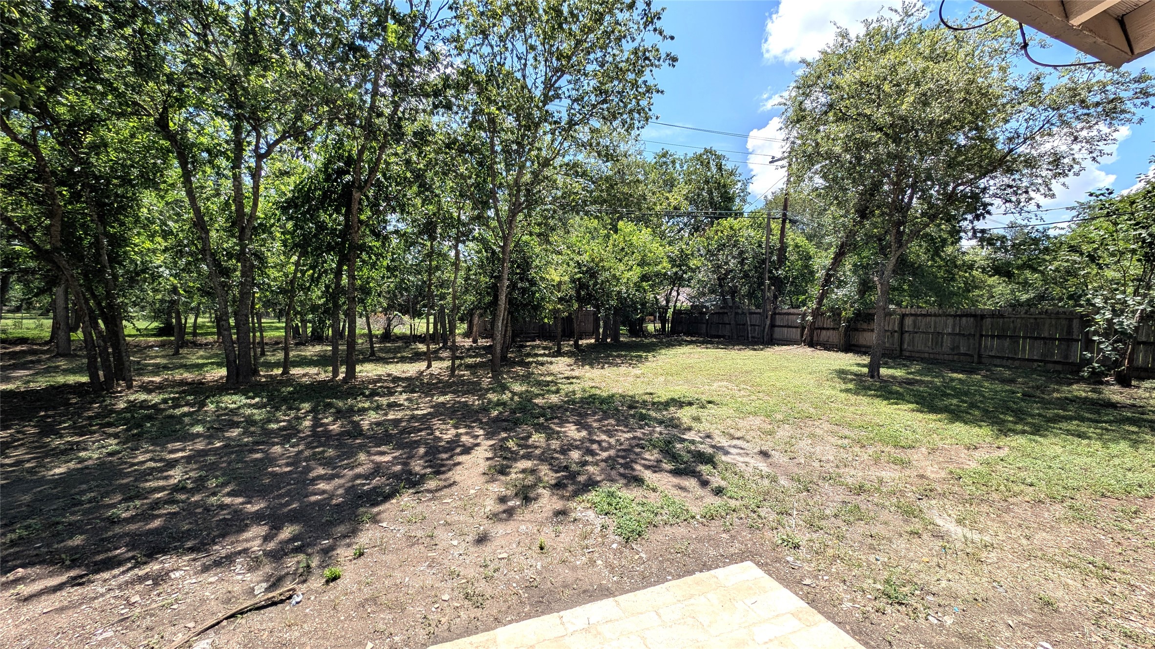 11811 Sleepy Hollow Road Manchaca, TX 78652 - Photo 26 of 31 a view of outdoor space with trees