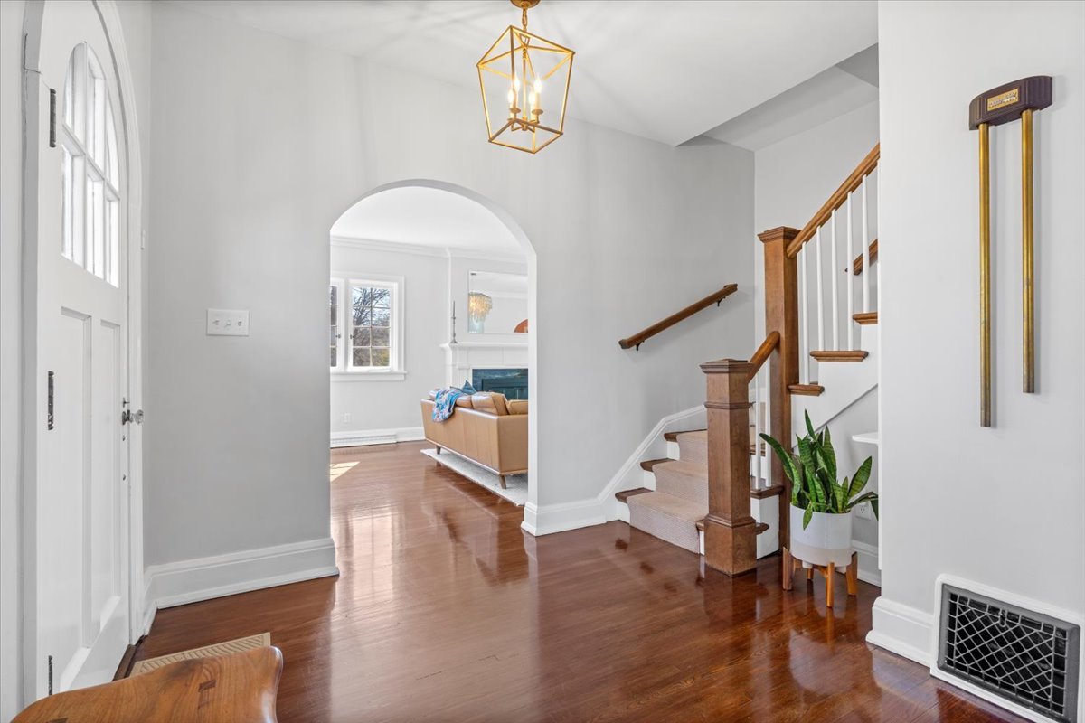2121 South Illini Road Springfield, IL 62704 - Photo 22 of 43 a view of entryway with wooden floor