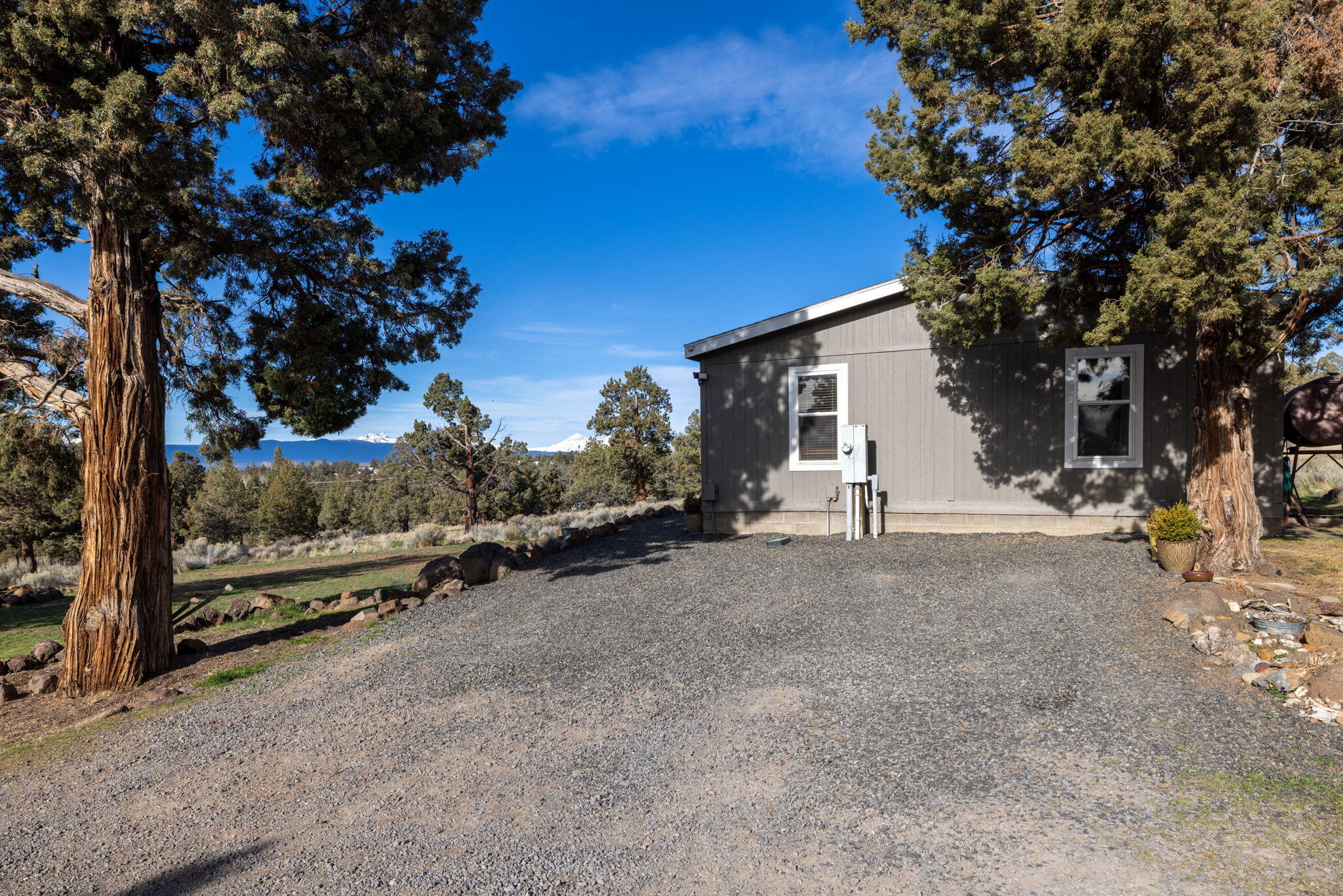 21070 Robin Avenue Bend, OR 97703 - Photo 2 of 62 54-web-or-mls-21070 Robin Avenue Exterio