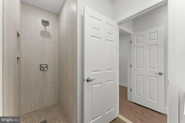 $439,900 | 2033 North 9th Street, Philadelphia, PA 19122