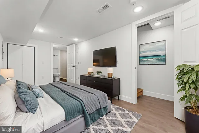 $439,900 | 2033 North 9th Street, Philadelphia, PA 19122