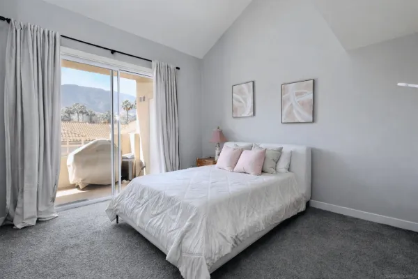 $555,000 | 3140 Castelar Court, Unit 202, Corona, CA 92882