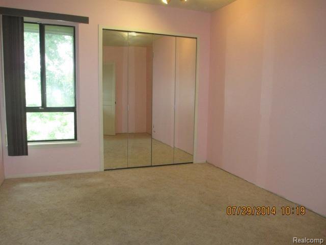 757 Oak Brook Ridge Drive Rochester, MI 48307 - Photo 2 of 13 Bedroom2.jpg