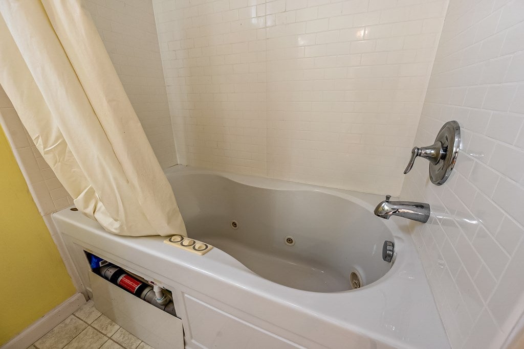 772 Painters Hill Road Ivanhoe, VA 24350 - Photo 21 of 59 Gallery Image 21