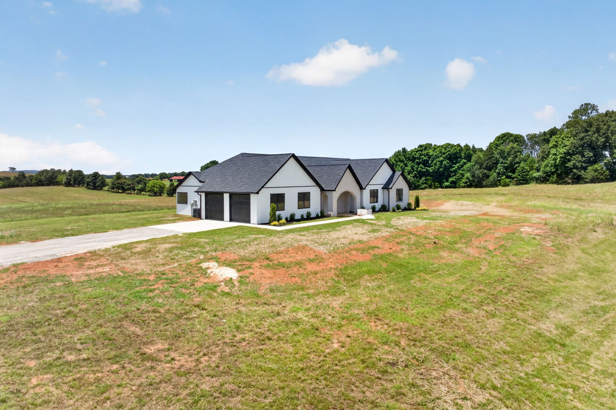 4221 Gum Springs Mountain Road Sparta, TN 38583 - Photo 2 of 18