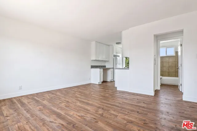 $1,795 | 1212 West 107th Street, Unit 7, Los Angeles, CA 90044