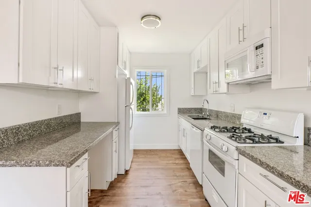 $1,795 | 1212 West 107th Street, Unit 7, Los Angeles, CA 90044