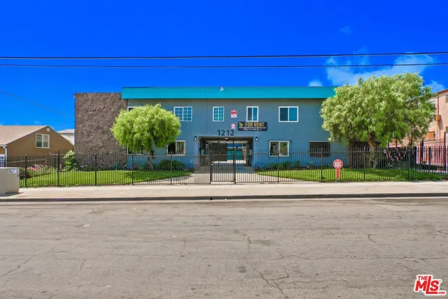 $1,795 | 1212 West 107th Street, Unit 7, Los Angeles, CA 90044