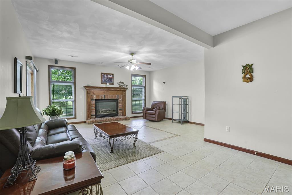 803 Schwarz Road Edwardsville, IL 62025 - Photo 29 of 62