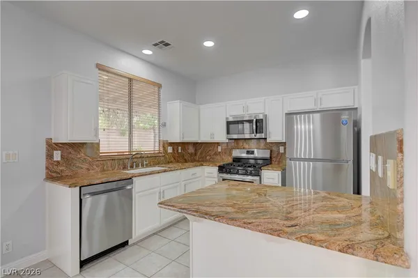 $2,350 | 1425 Hometown Avenue, Henderson, NV 89074