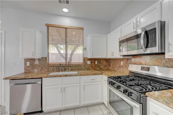 $2,350 | 1425 Hometown Avenue, Henderson, NV 89074