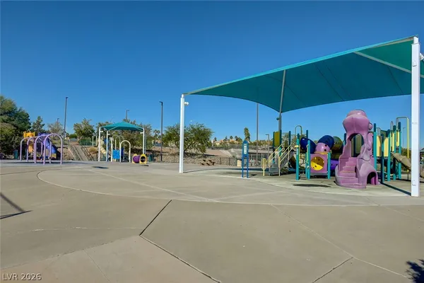 $2,350 | 1425 Hometown Avenue, Henderson, NV 89074