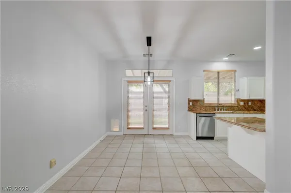 $2,350 | 1425 Hometown Avenue, Henderson, NV 89074