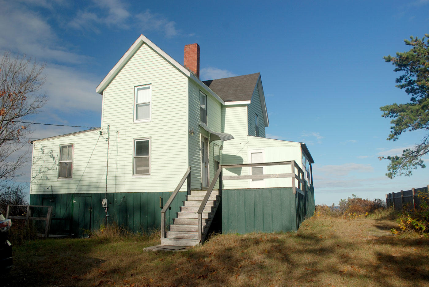 153 Hills Beach Road Biddeford, ME 04005 - Photo 2 of 24 Exterior South Side-(street side)