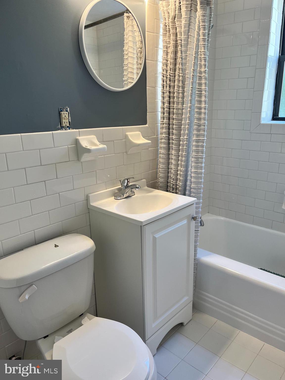 212 Oakwood Street Southeast, Unit 213 Washington, DC 20032 - Photo 5 of 13