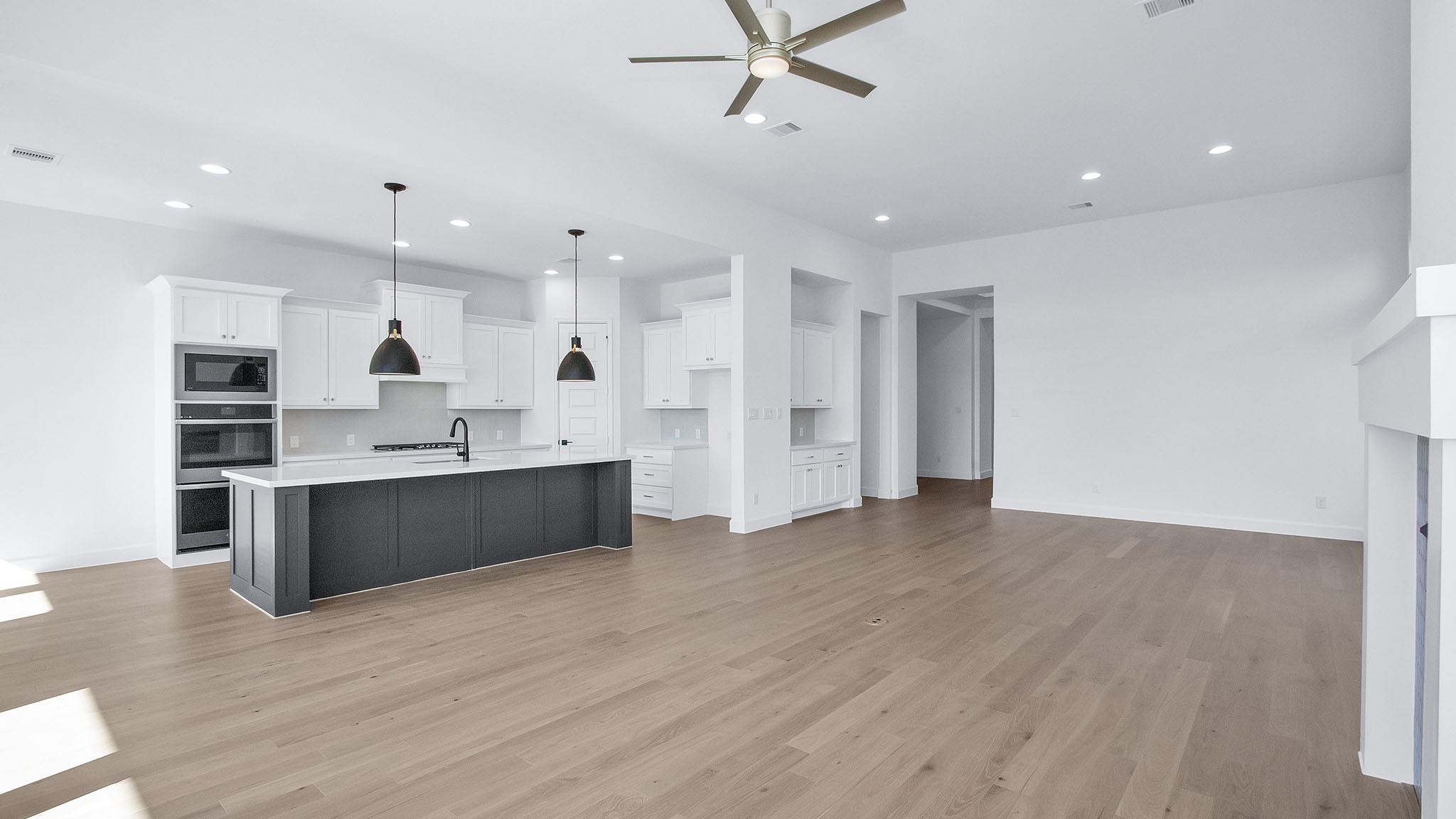 465 Lone Ranger Drive Montgomery, TX 77316 - Photo 4 of 25