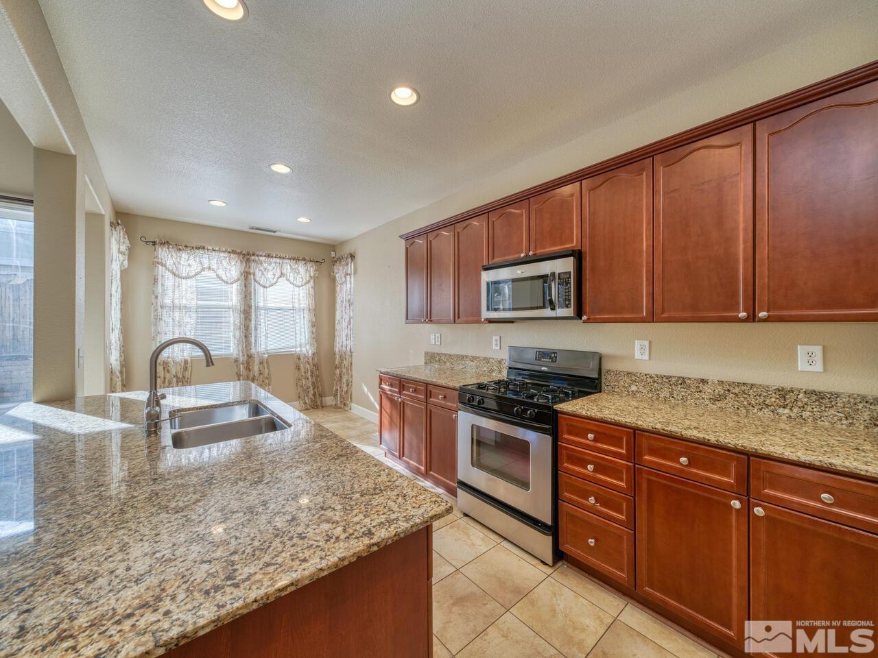 1950 Peaceful Valley Drive Reno, NV 89521 - Photo 17 of 39 Photo 17