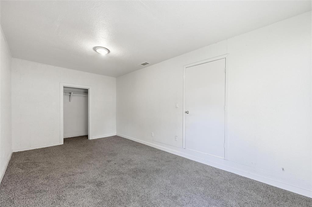 4310 Utah Avenue Dallas, TX 75216 - Photo 11 of 14 a view of an empty room