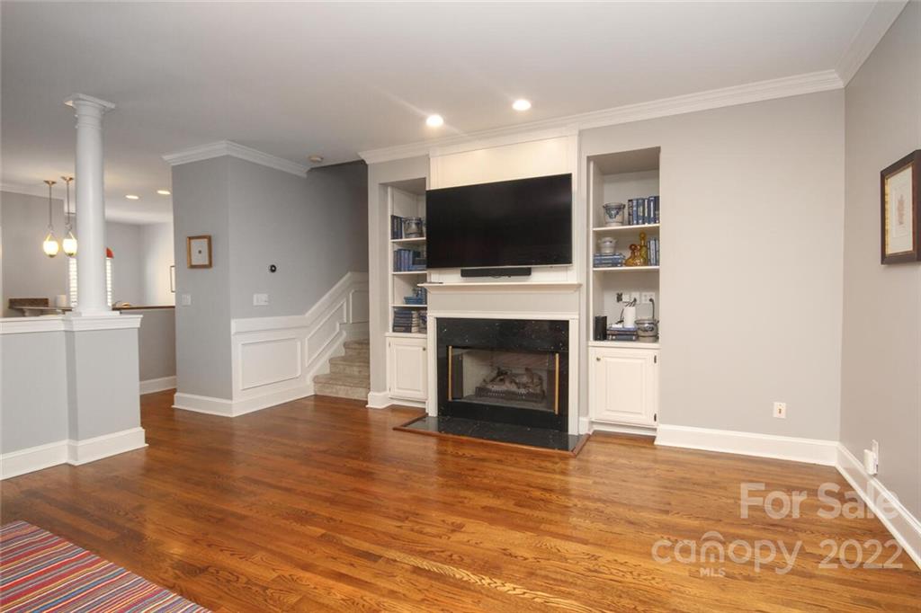6033 Sharon Road Charlotte, NC 28210 - Photo 8 of 41 Gallery Image 8