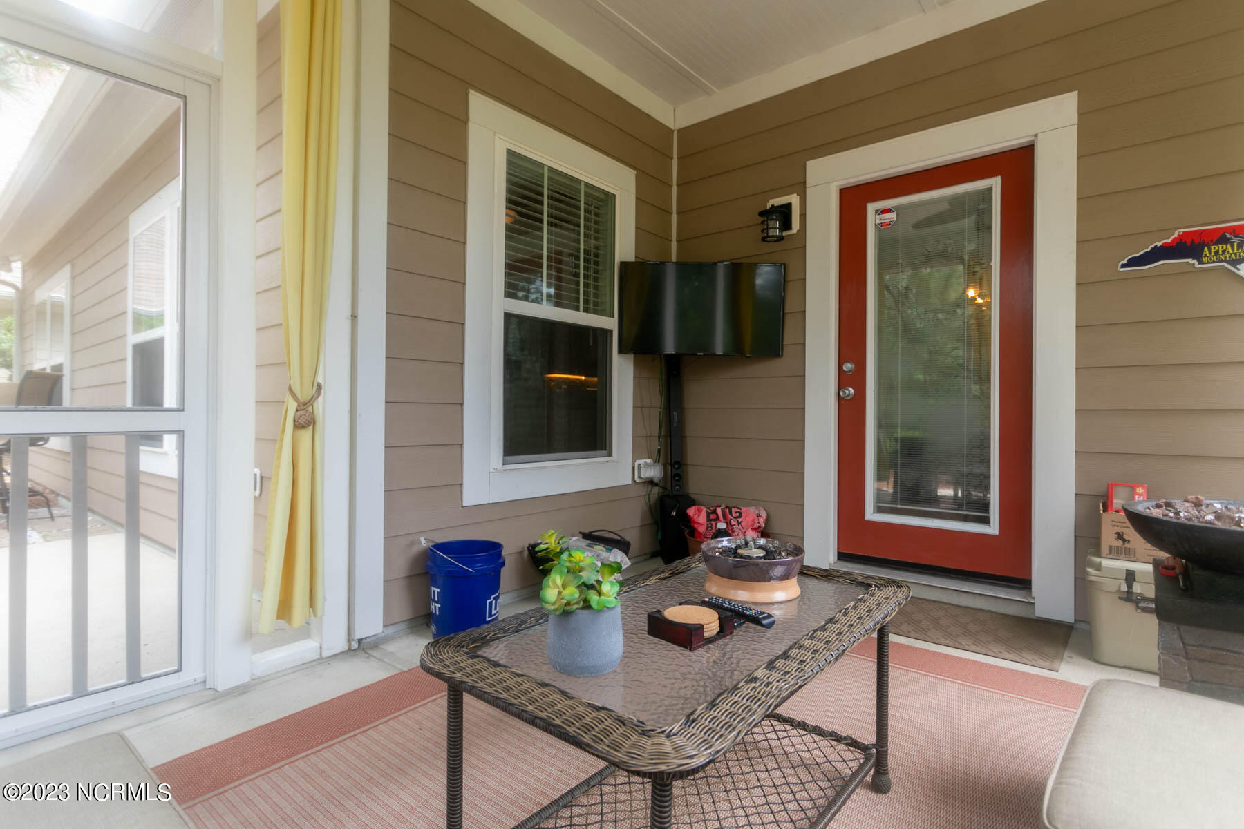367 Kerr Lake Road Aberdeen, NC 28315 - Photo 25 of 40 back screened porched2