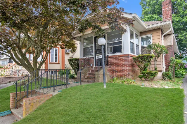 $610,000 | 142-16 223rd Street | Laurelton