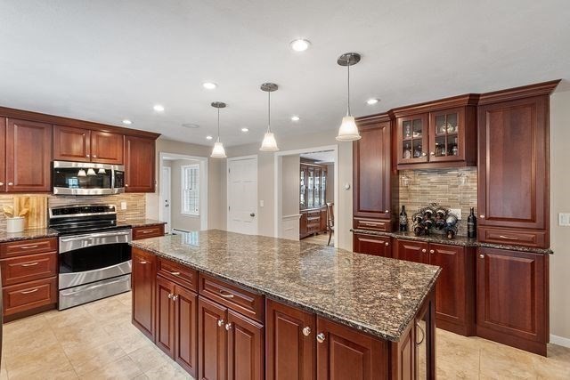 26 New Pond Road Groton, MA 01450 - Photo 4 of 42