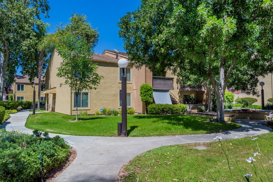 6024 Rancho Mission Road, Unit 332 San Diego, CA 92108 - Photo 1 of 20 Gallery Image 1