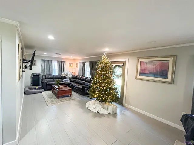 $310,000 | 402 St Bernard Street, Thibodaux, LA 70301