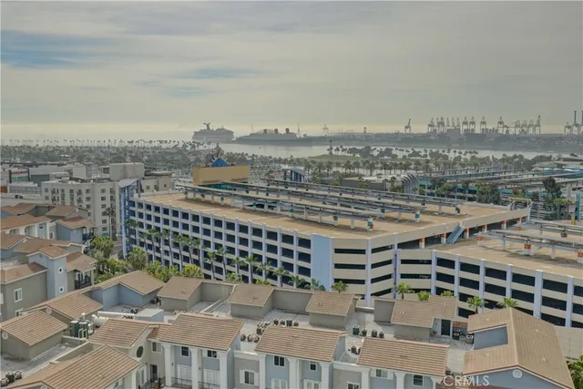 $360,000 | 360 West Ocean Boulevard, Unit 404, Long Beach, CA 90802