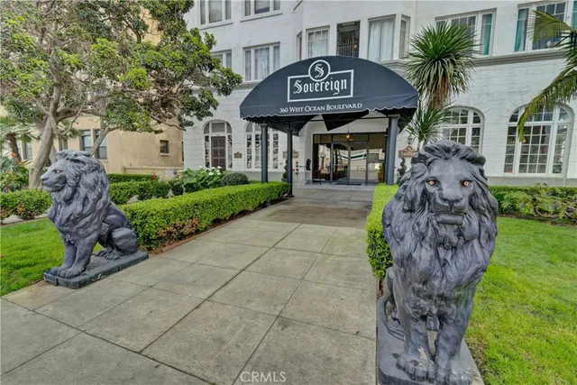 $360,000 | 360 West Ocean Boulevard, Unit 404, Long Beach, CA 90802