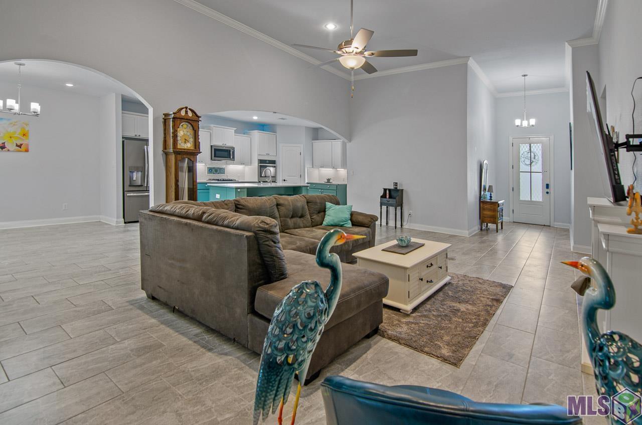 22554 Timber Ridge Drive Denham Springs, LA 70726 - Photo 5 of 23 Gallery Image 5