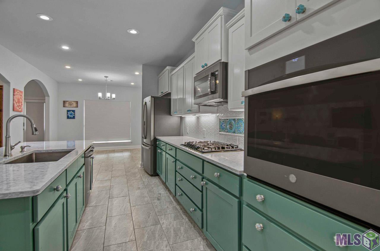 22554 Timber Ridge Drive Denham Springs, LA 70726 - Photo 7 of 23 Gallery Image 7