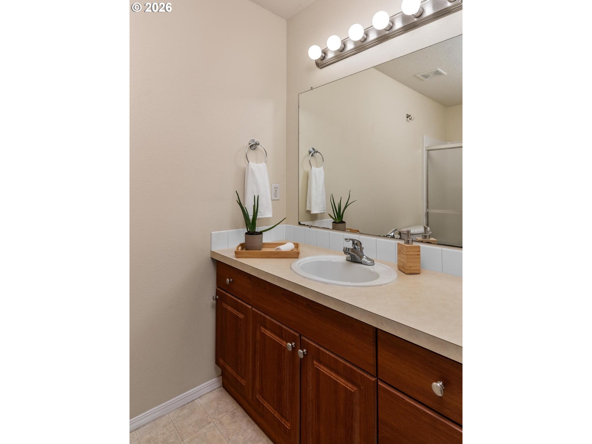 975 Southwest Junction Place Gresham, OR 97080 - Photo 15 of 25