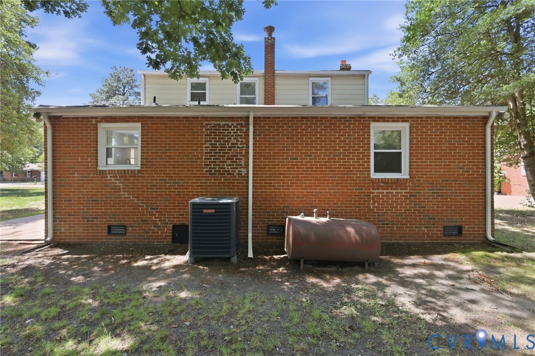 1634 Hungary Road Henrico, VA 23228 - Photo 43 of 48