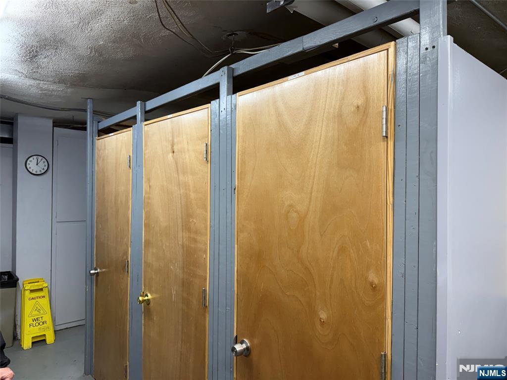 280 South Prospect Avenue, Unit 3N Hackensack, NJ 07601 - Photo 19 of 24 a view of walk in closet