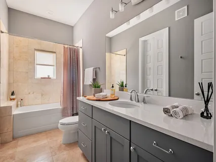 $859,000 | 1504 Collier Street, Unit 4, Austin, TX 78704