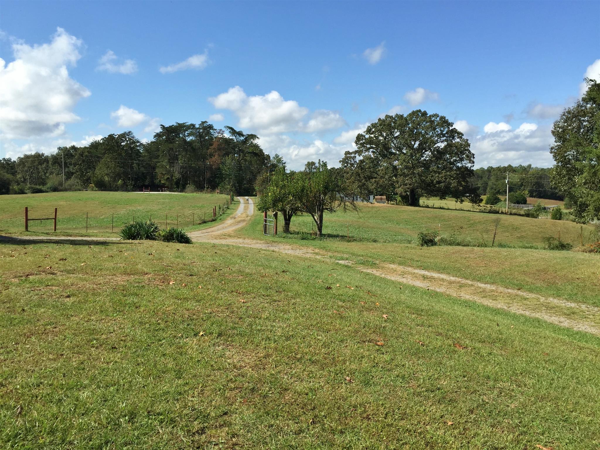 779 Bone Cave Road Rock Island, TN 38581 - Photo 11 of 17 Gallery Image 11