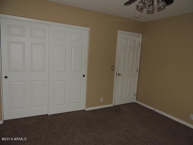 929 East Beverly Road Phoenix, AZ 85042 - Photo 18 of 25 DSCN2508