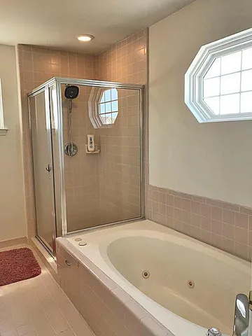 $2,950 | 251 Cloverleaf Court, Ann Arbor, MI 48103