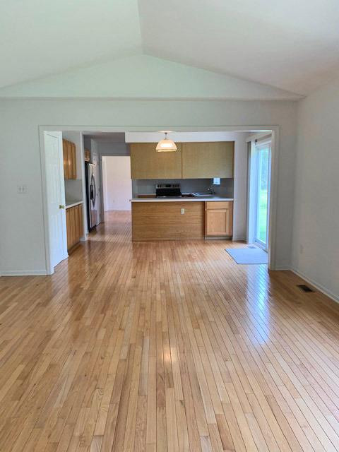 251 Cloverleaf Court Ann Arbor, MI 48103 - Photo 4 of 16 Photo 4